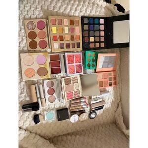31 piece MAKEUP BUNDLE
